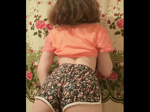 ❤️ Sexy jonge babe dy't har koarte broek op 'e kamera útstrielet ❤ Harde porno op fy.myteporn.ru ❌️
